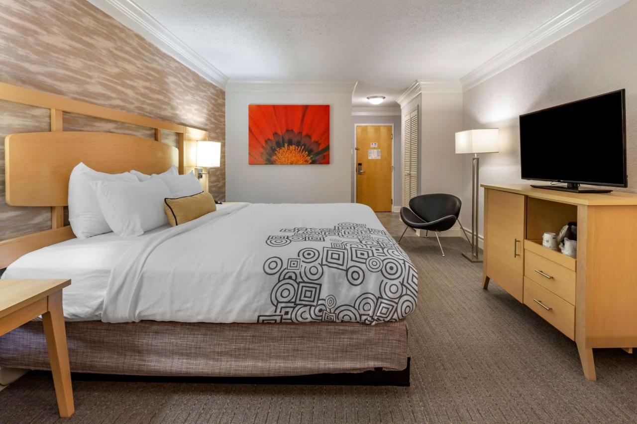 Best Western Plus University Inn Winston-Salem Extérieur photo