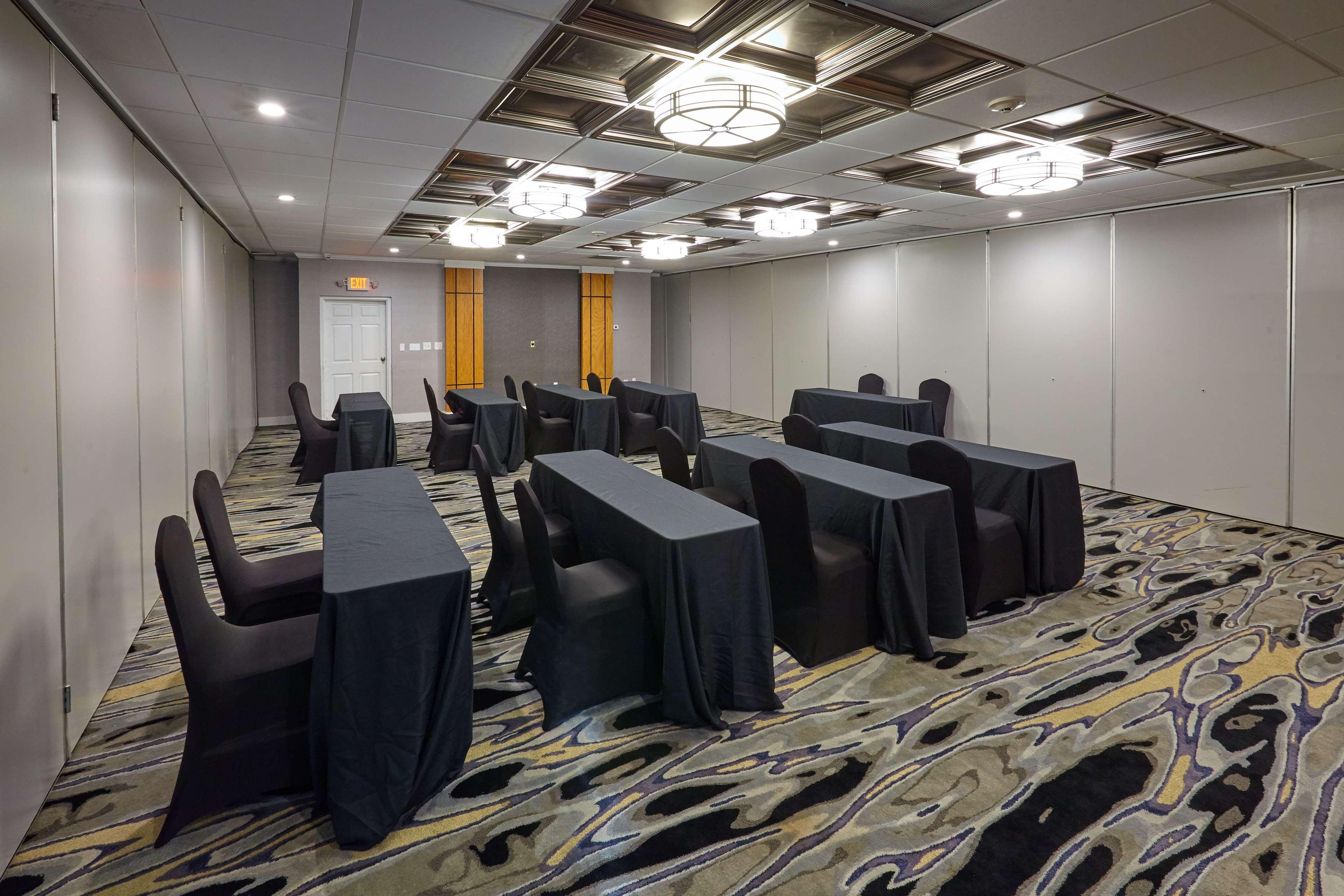 Best Western Plus University Inn Winston-Salem Extérieur photo